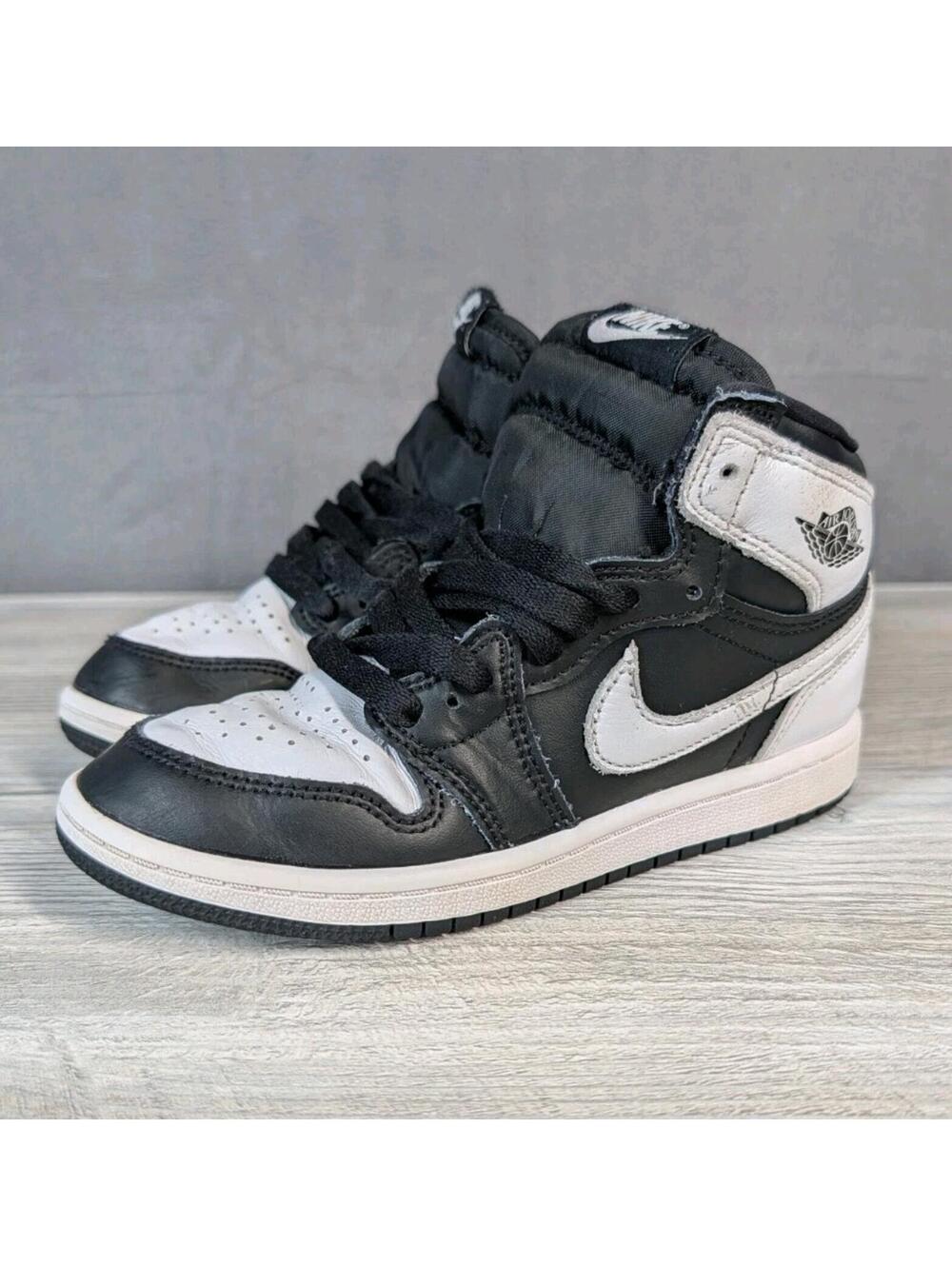 Nike Air Jordan 1 Mid Boys 13.5C Black White Panda Retro Basketball Shoes